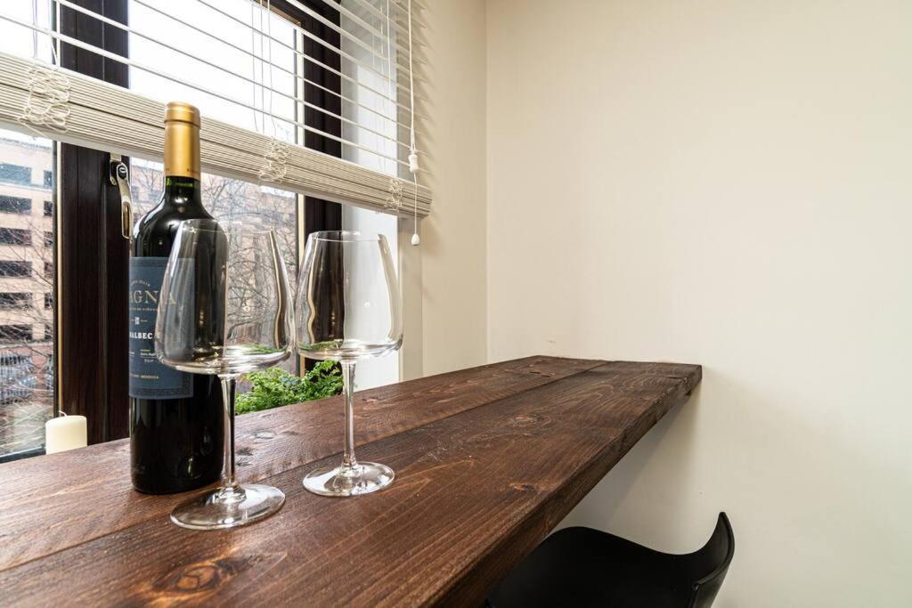 Stylish City Pad With Free Private Parking กลาสโกว์ ภายนอก รูปภาพ